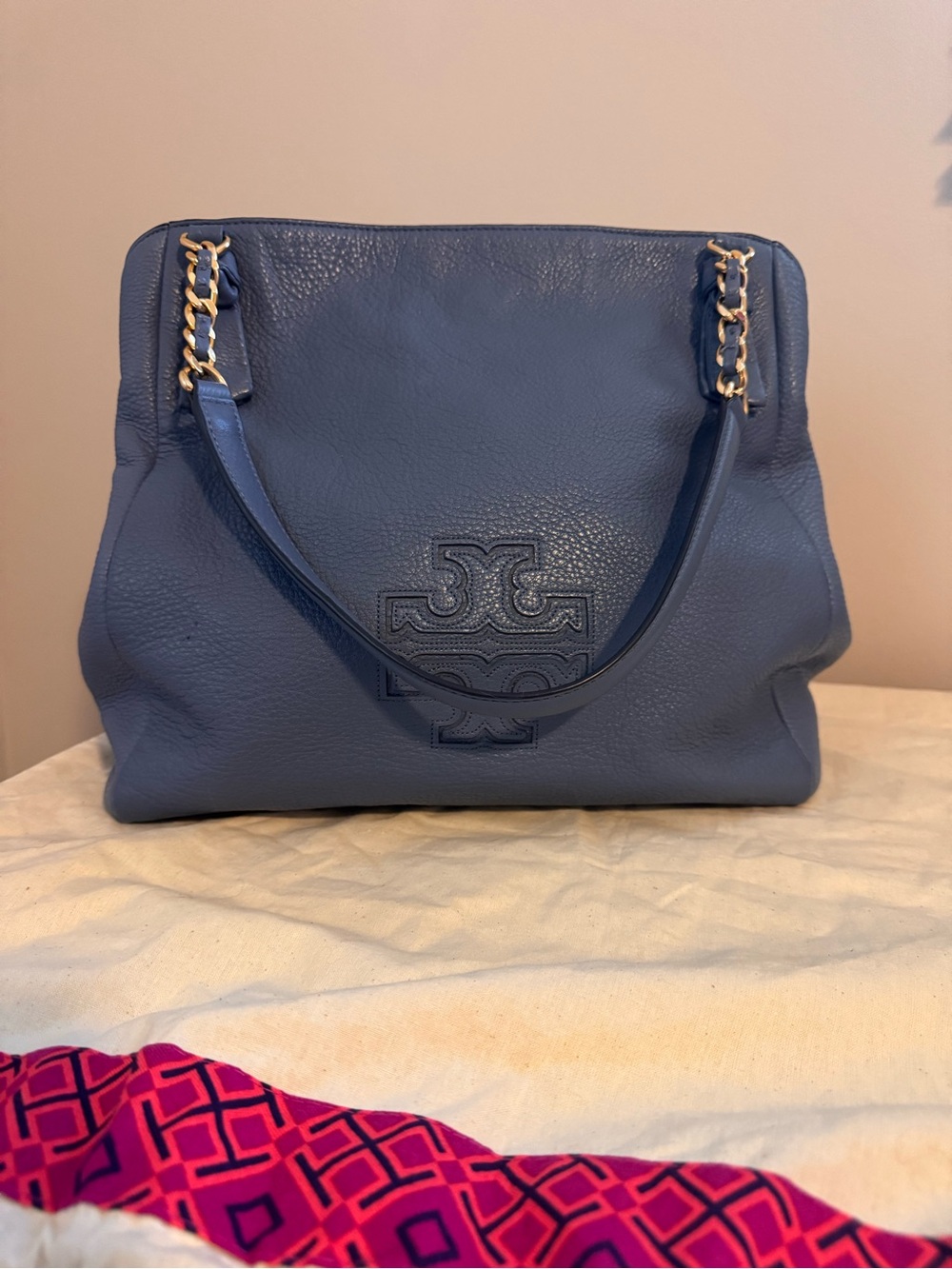 Tory Burch Navy Blue Pebbled Leather Shoulder Bag with Logo